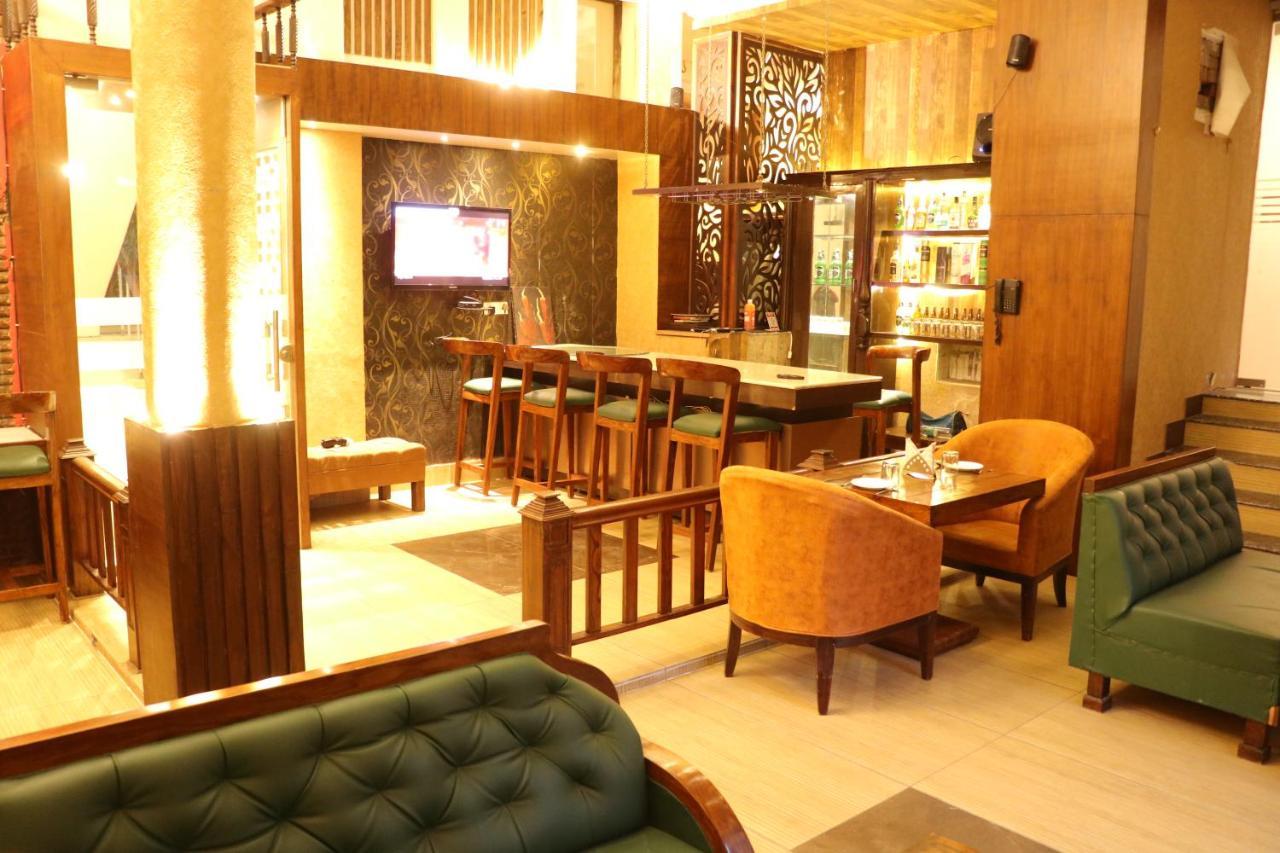 Hotel Pushap Palace Patiāla المظهر الخارجي الصورة