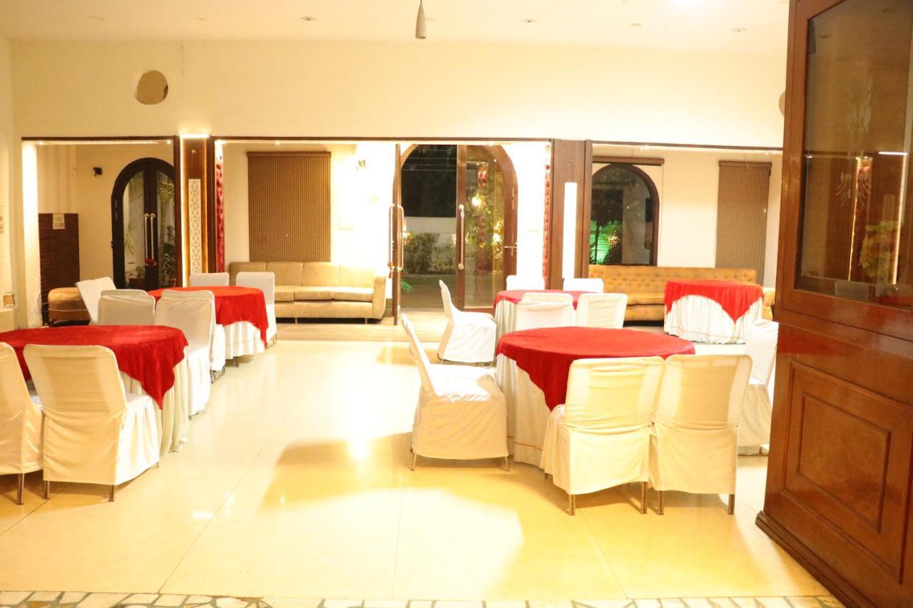 Hotel Pushap Palace Patiāla المظهر الخارجي الصورة